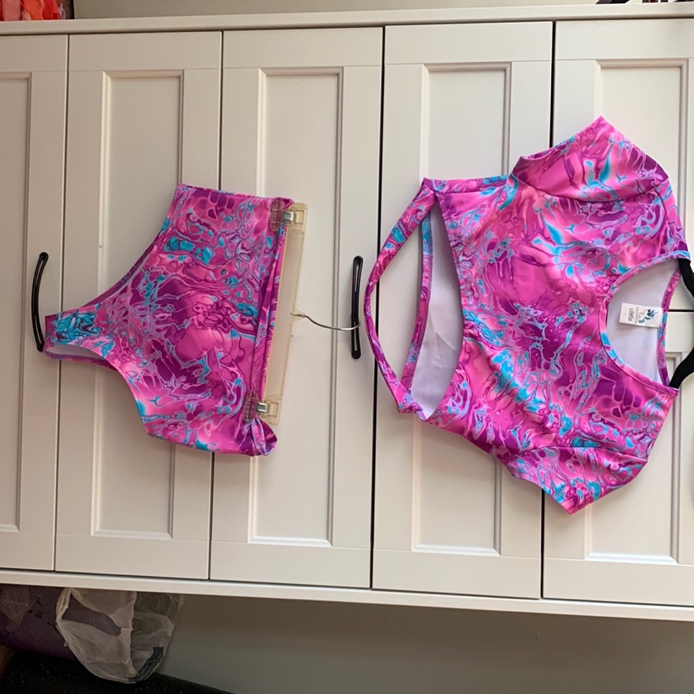 Never worn rave set